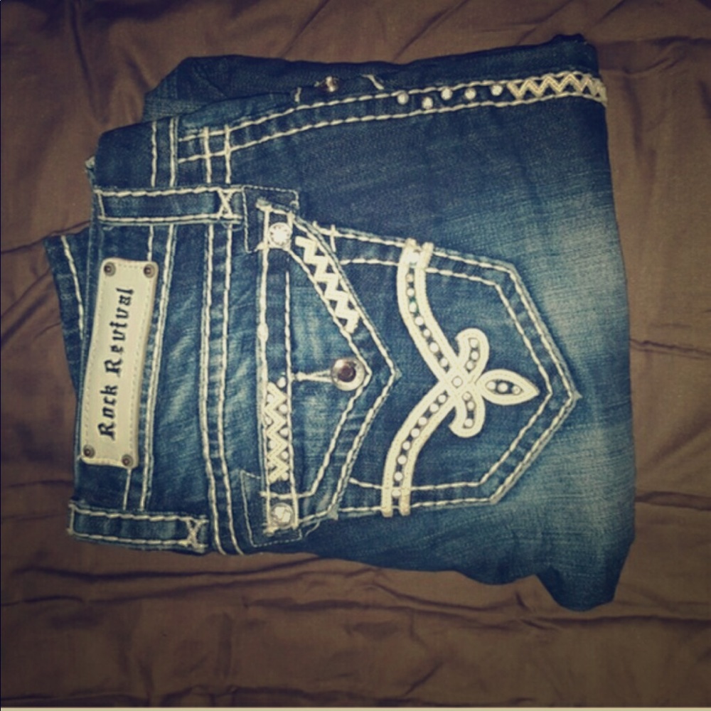 🎉Rock Revival Skinny Jeans🎉